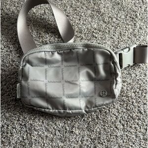 Lululemon belt bag